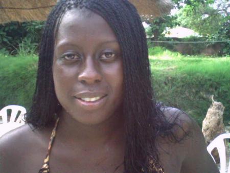 n'diaye ghislaine la s&eacute;r&eacute;rrrrrre
